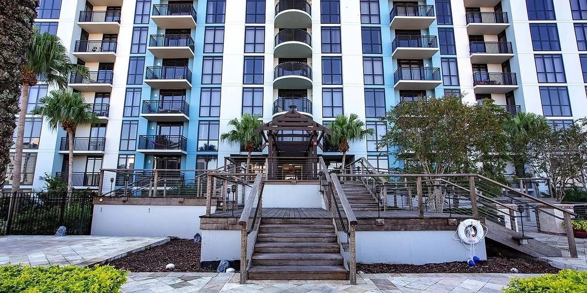 55-4 W Church Street Orlando FL 32801