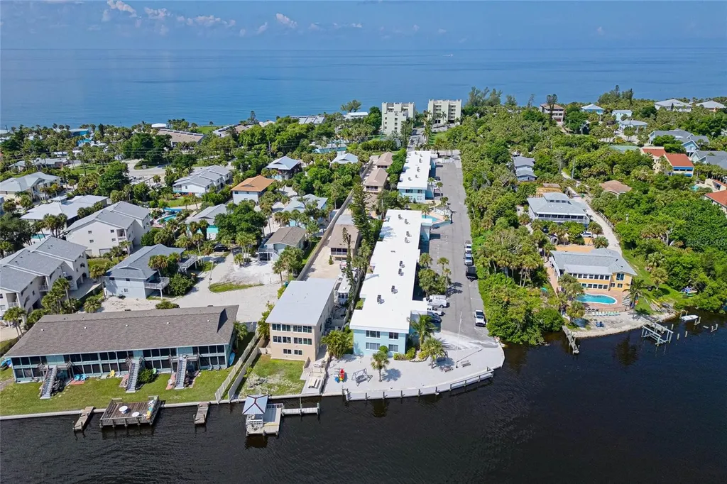 5055 N Beach Road Englewood FL 34223