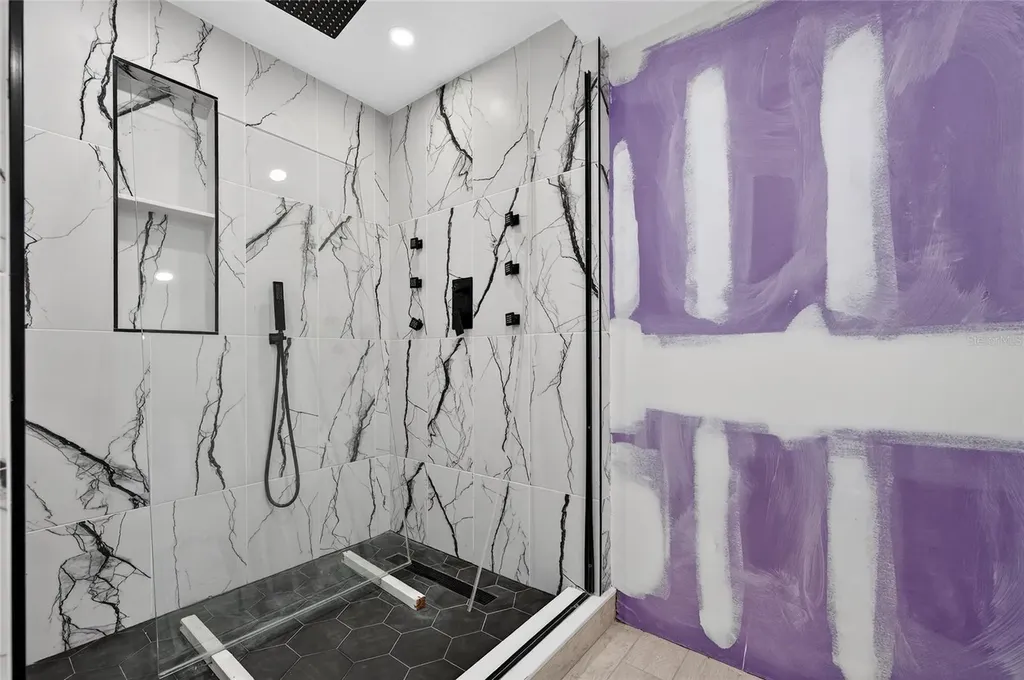 5055 N Beach Road Englewood FL 34223