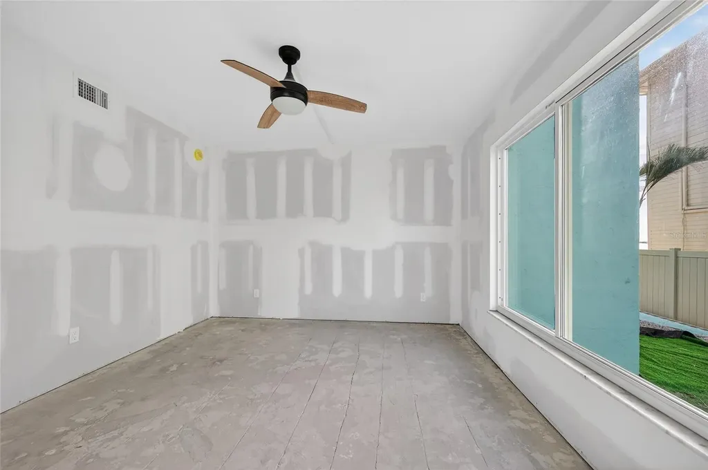 5055 N Beach Road Englewood FL 34223