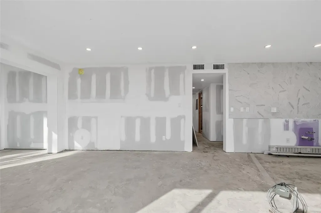 5055 N Beach Road Englewood FL 34223