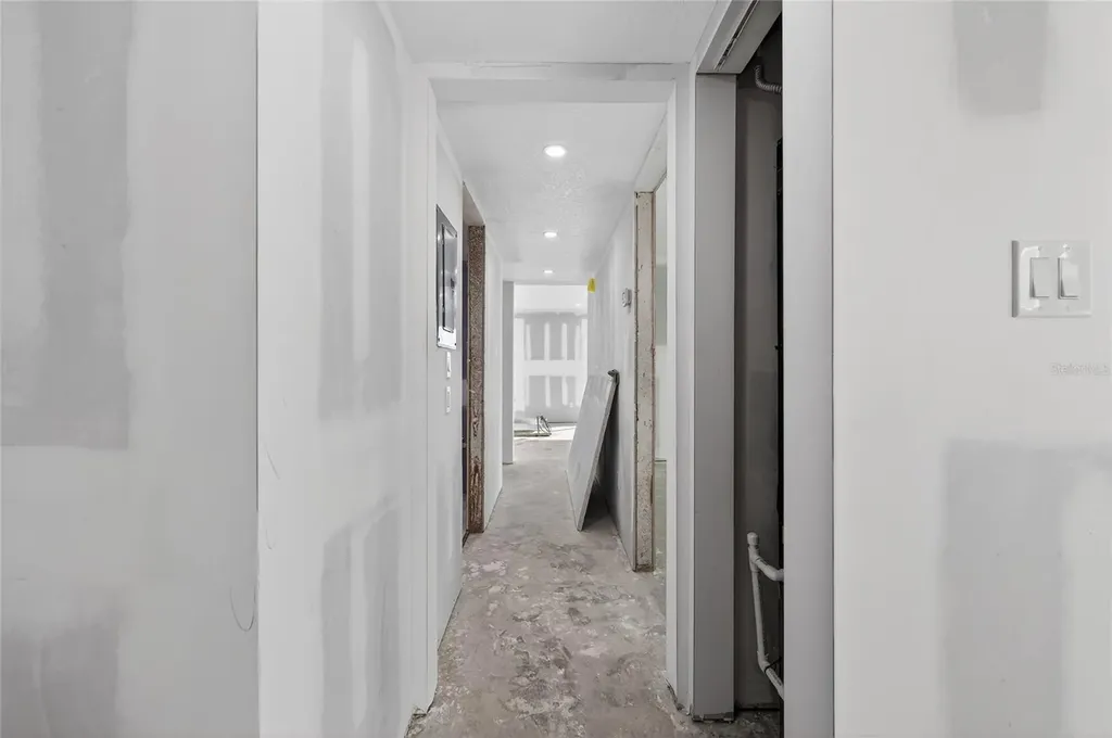 5055 N Beach Road Englewood FL 34223