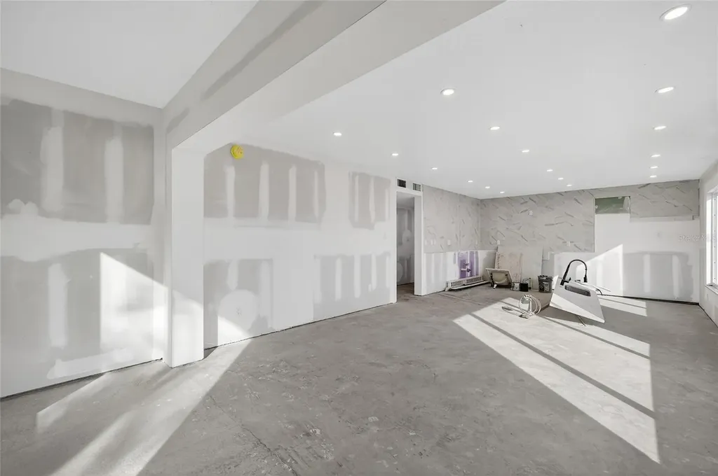 5055 N Beach Road Englewood FL 34223