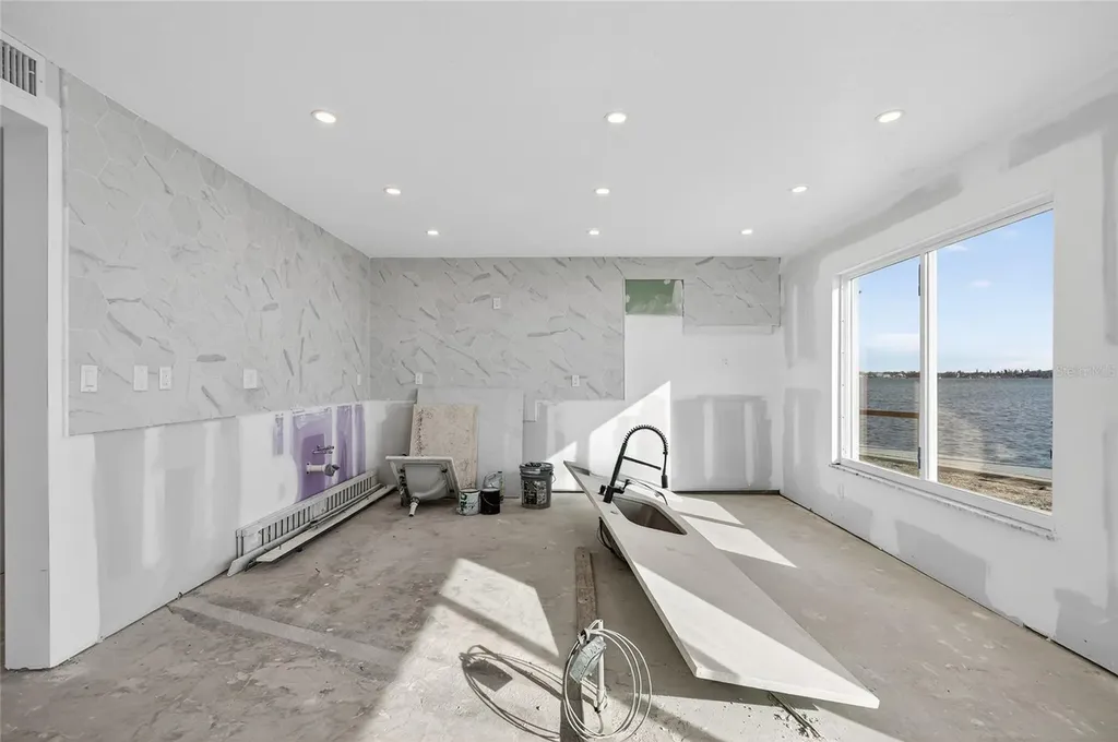 5055 N Beach Road Englewood FL 34223