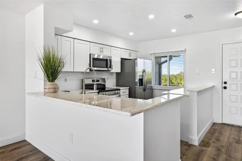 1805 Mariner Drive Tarpon Springs FL 34689