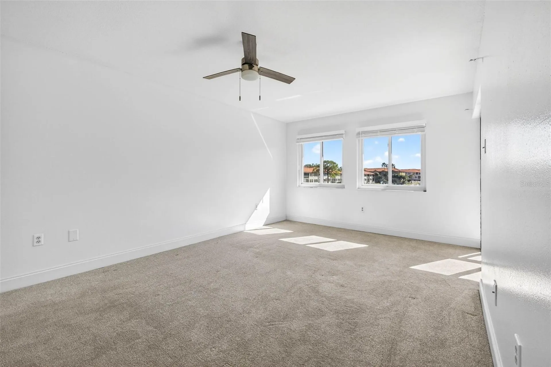 1805 Mariner Drive Tarpon Springs FL 34689