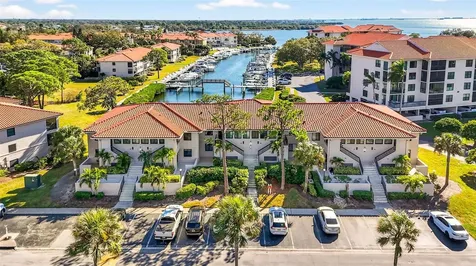 1805 Mariner Drive Tarpon Springs FL 34689