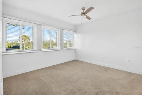 1805 Mariner Drive Tarpon Springs FL 34689