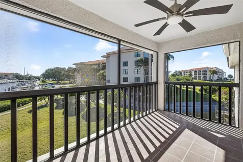 1805 Mariner Drive Tarpon Springs FL 34689