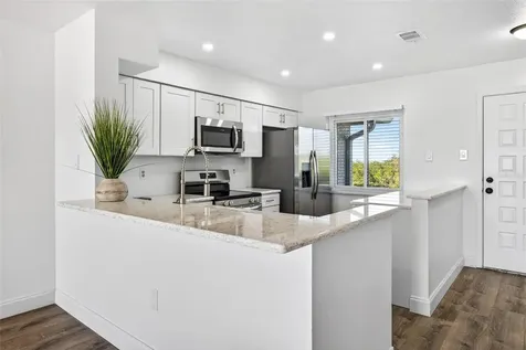 1805 Mariner Drive Tarpon Springs FL 34689