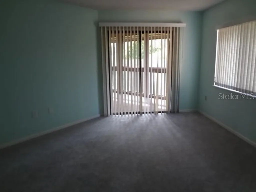 12 Hembury Lane Palm Coast FL 32137