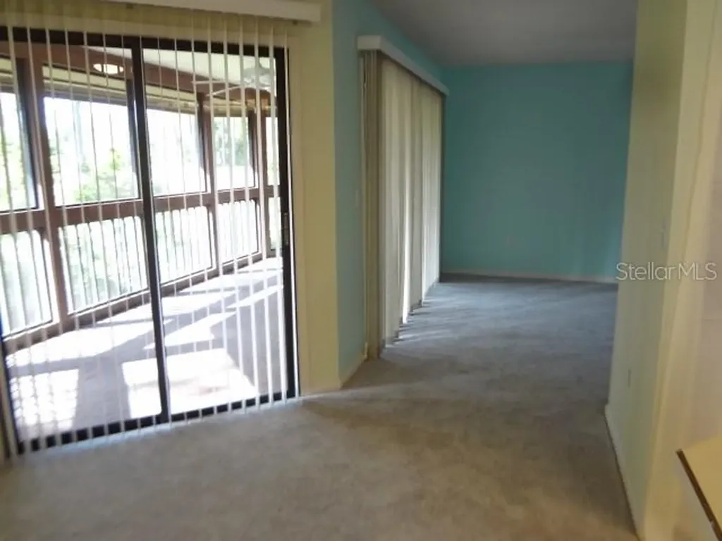 12 Hembury Lane Palm Coast FL 32137