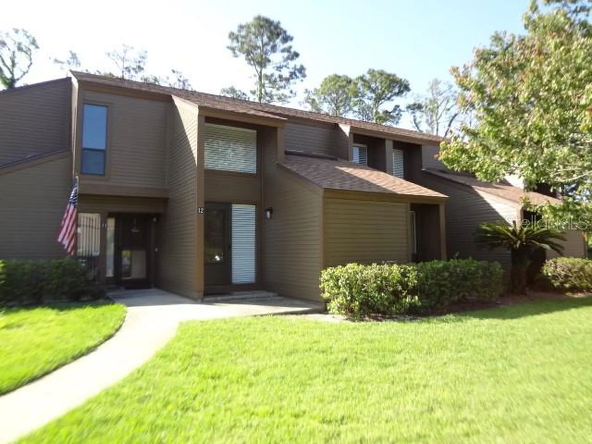 12 Hembury Lane Palm Coast FL 32137