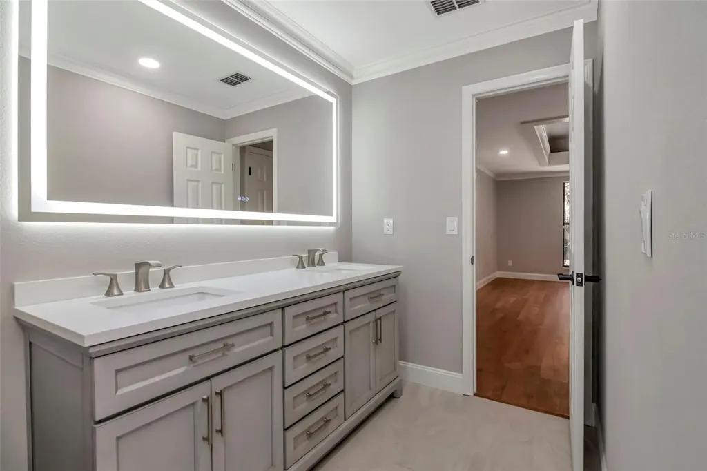18306 Pleasant Ridge Place Lutz FL 33548