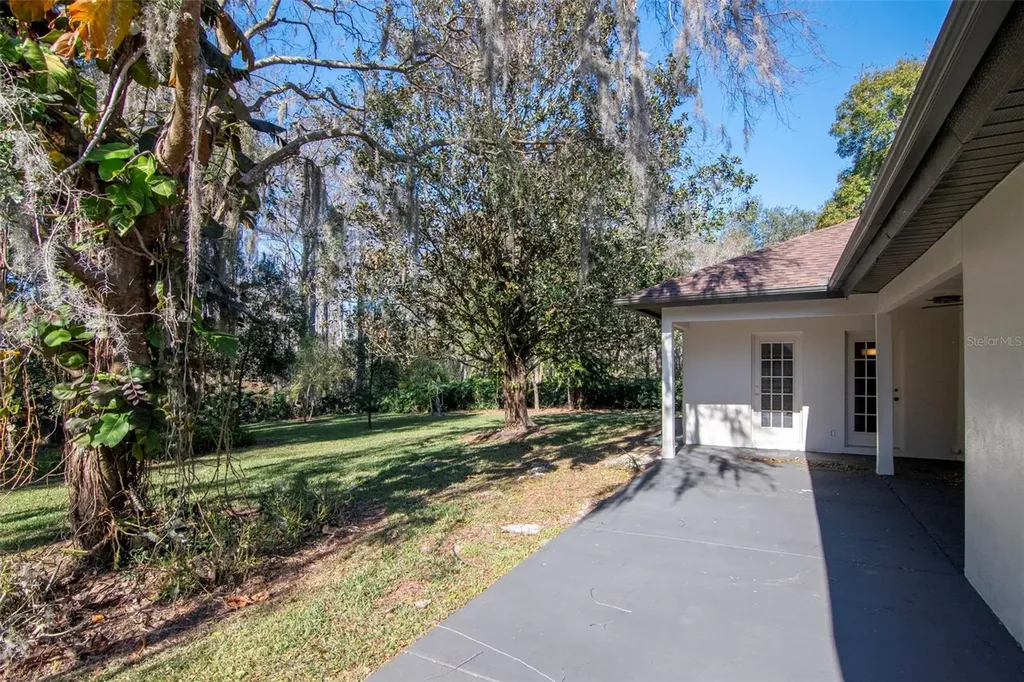 18306 Pleasant Ridge Place Lutz FL 33548