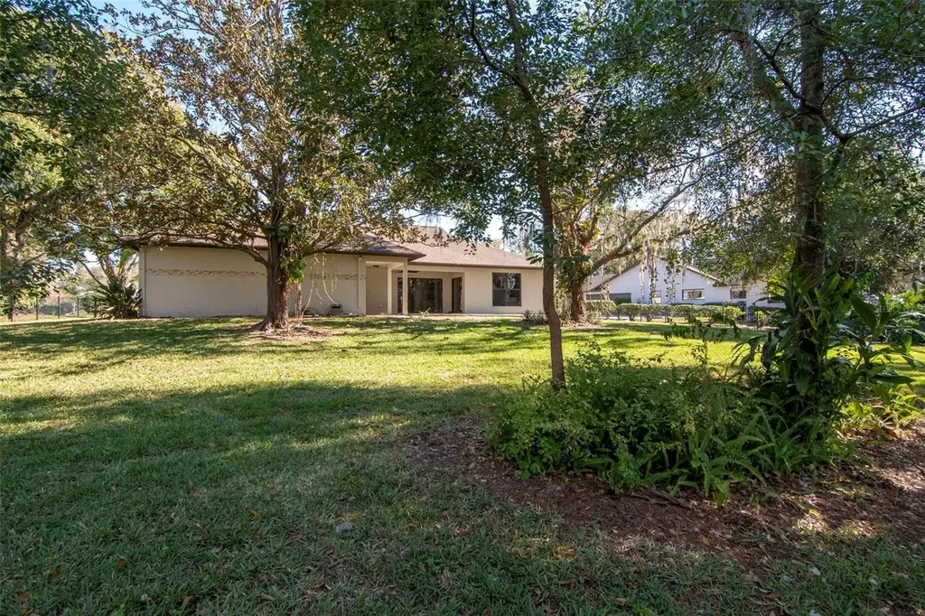 18306 Pleasant Ridge Place Lutz FL 33548