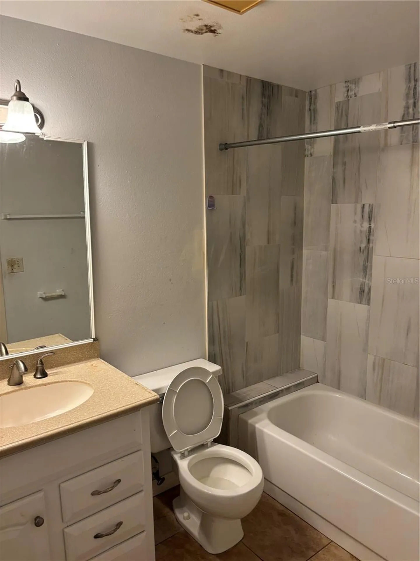5026 Water Oak Drive Bradenton FL 34207