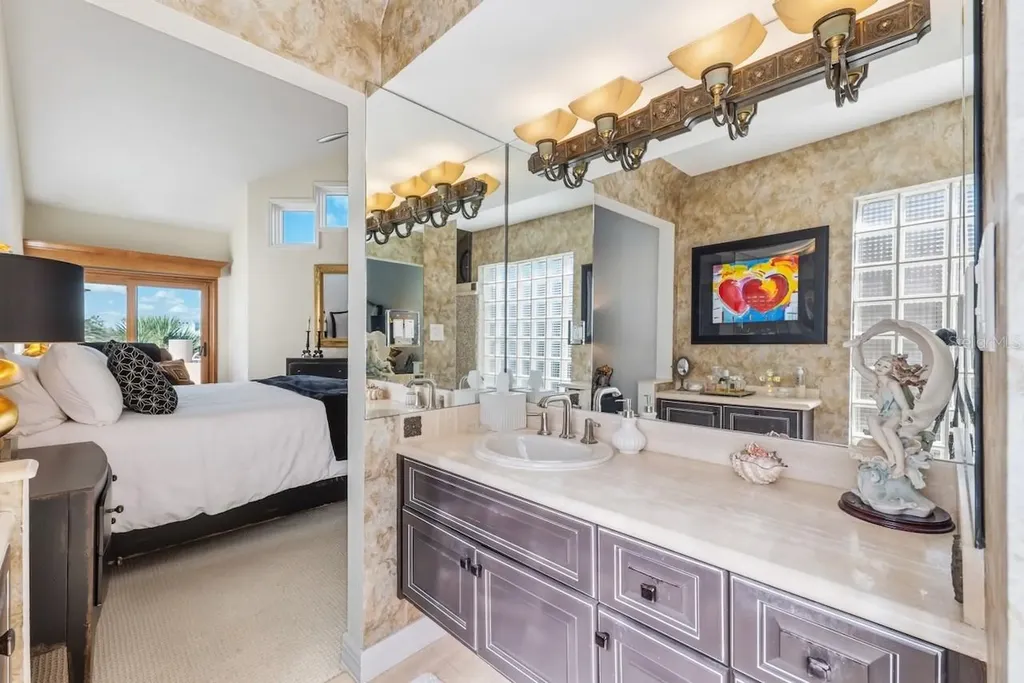 740 Pinellas Bayway S Tierra Verde FL 33715