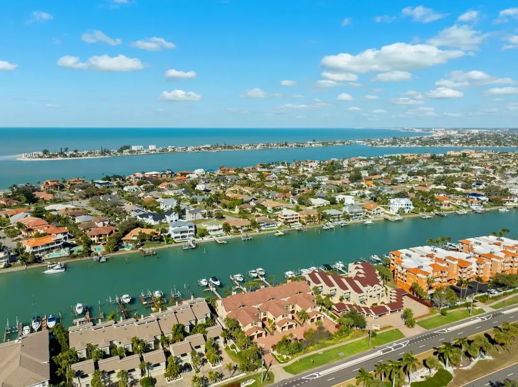 740 Pinellas Bayway S Tierra Verde FL 33715