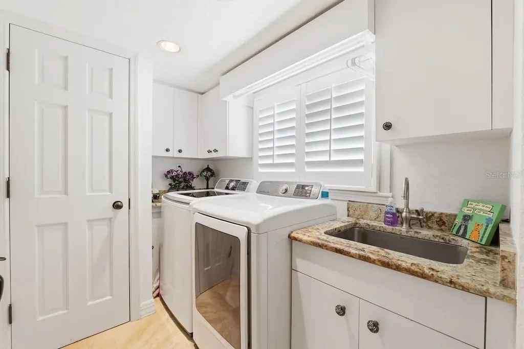 740 Pinellas Bayway S Tierra Verde FL 33715