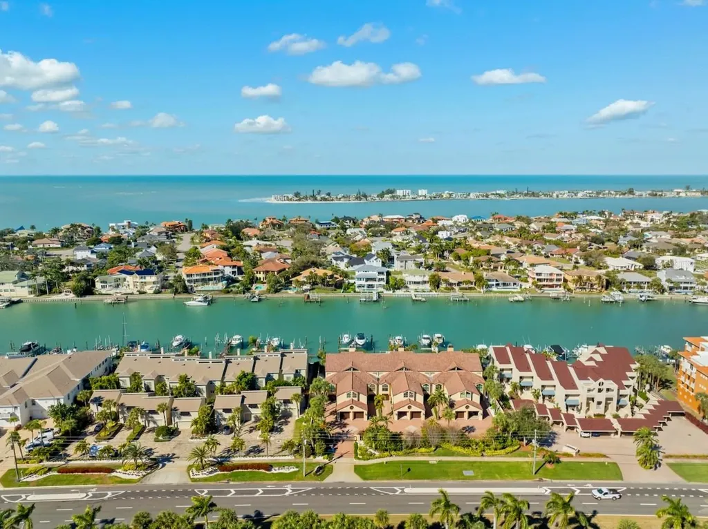 740 Pinellas Bayway S Tierra Verde FL 33715