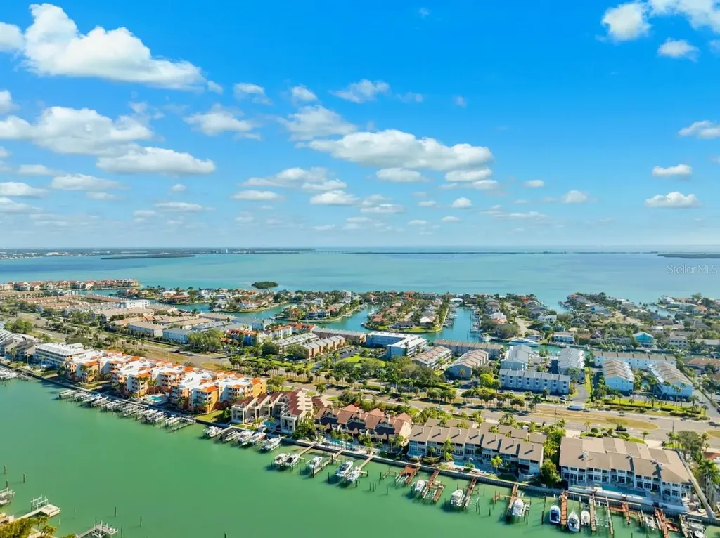 740 Pinellas Bayway S Tierra Verde FL 33715
