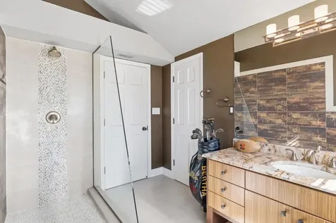 740 Pinellas Bayway S Tierra Verde FL 33715