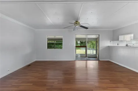 302 Ivanhoe Circle Lady Lake FL 32159