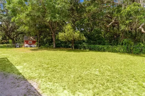 302 Ivanhoe Circle Lady Lake FL 32159