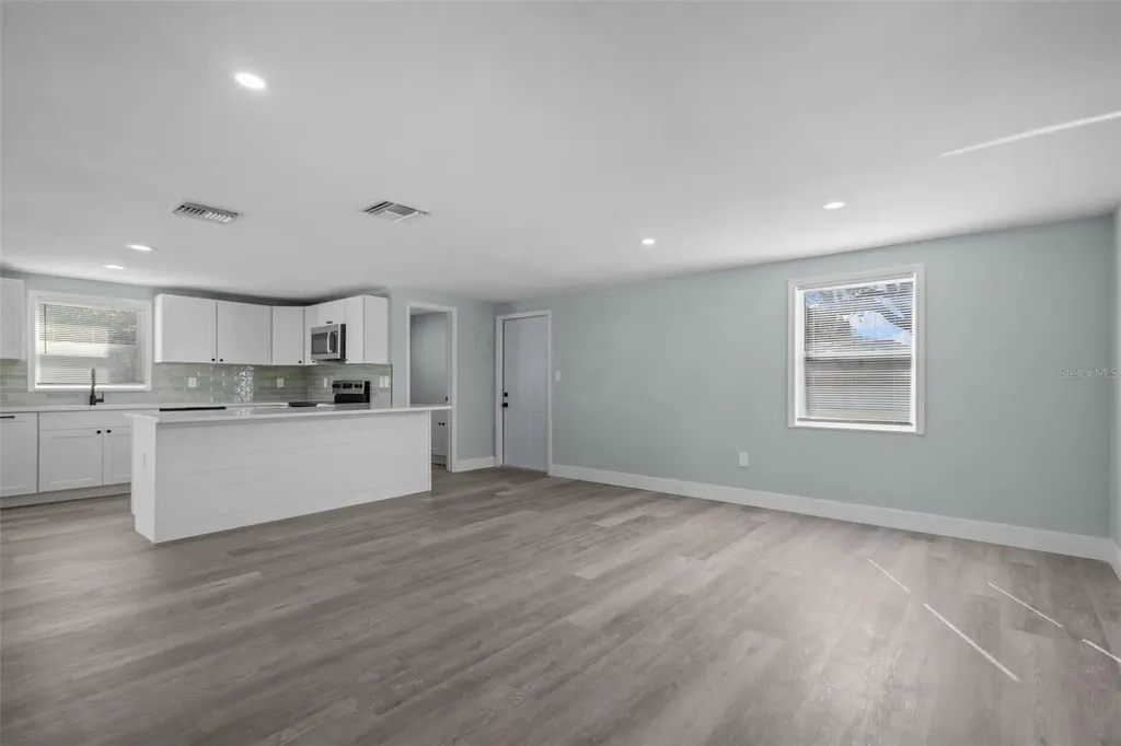 1682 Wilmar Avenue Tarpon Springs FL 34689