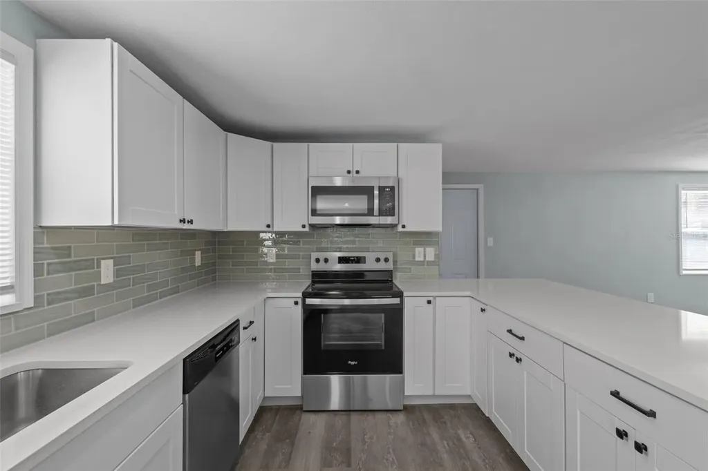 1682 Wilmar Avenue Tarpon Springs FL 34689