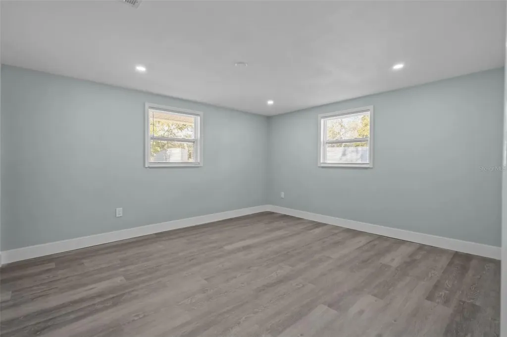 1682 Wilmar Avenue Tarpon Springs FL 34689