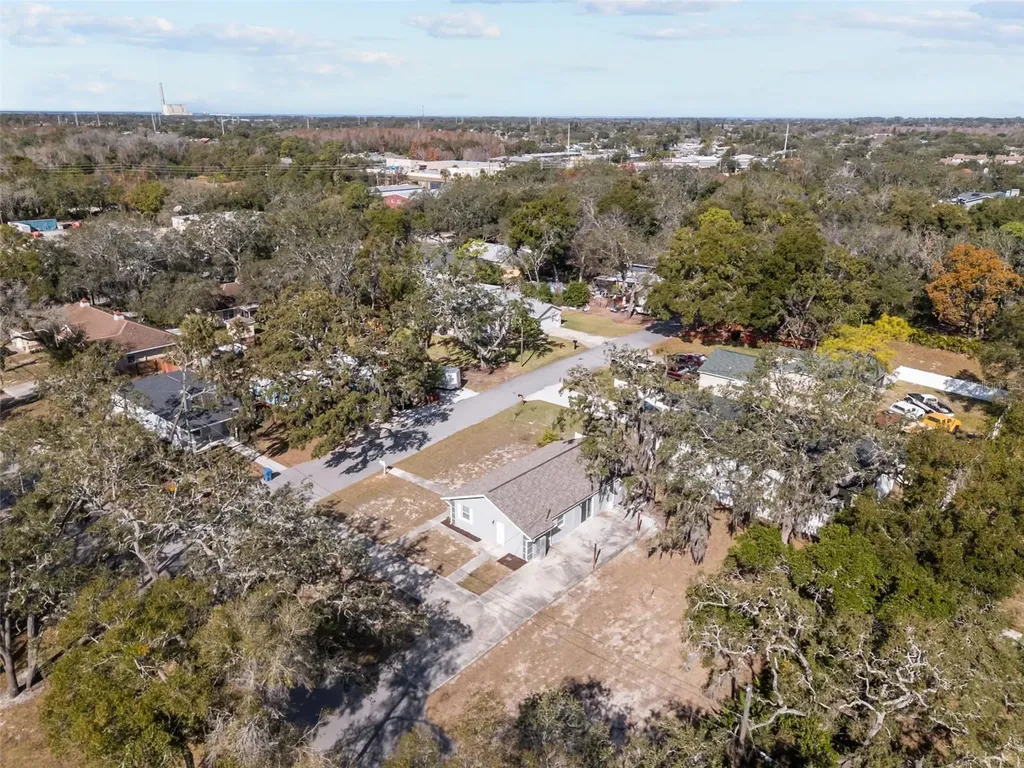 1682 Wilmar Avenue Tarpon Springs FL 34689