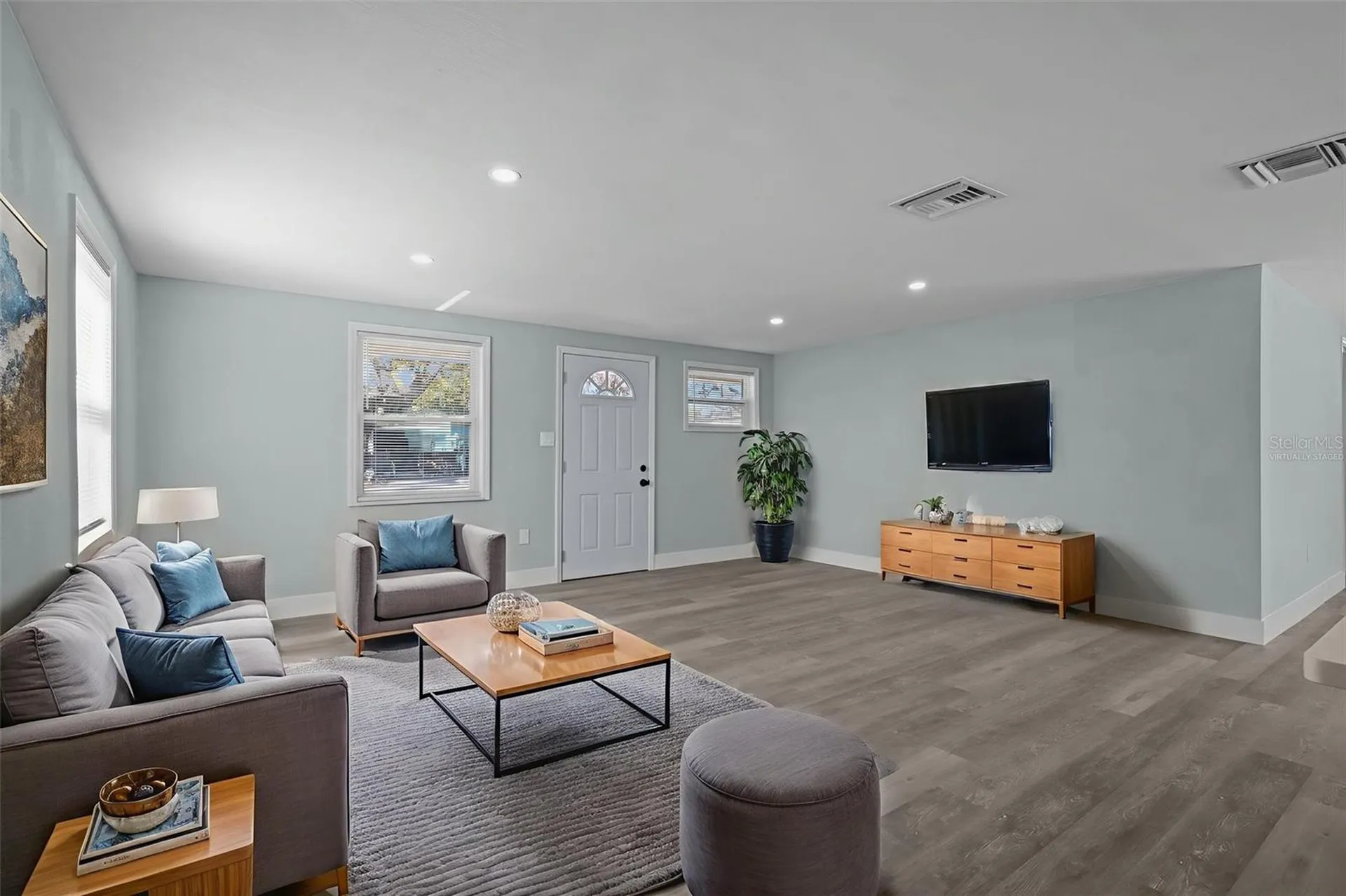 1682 Wilmar Avenue Tarpon Springs FL 34689