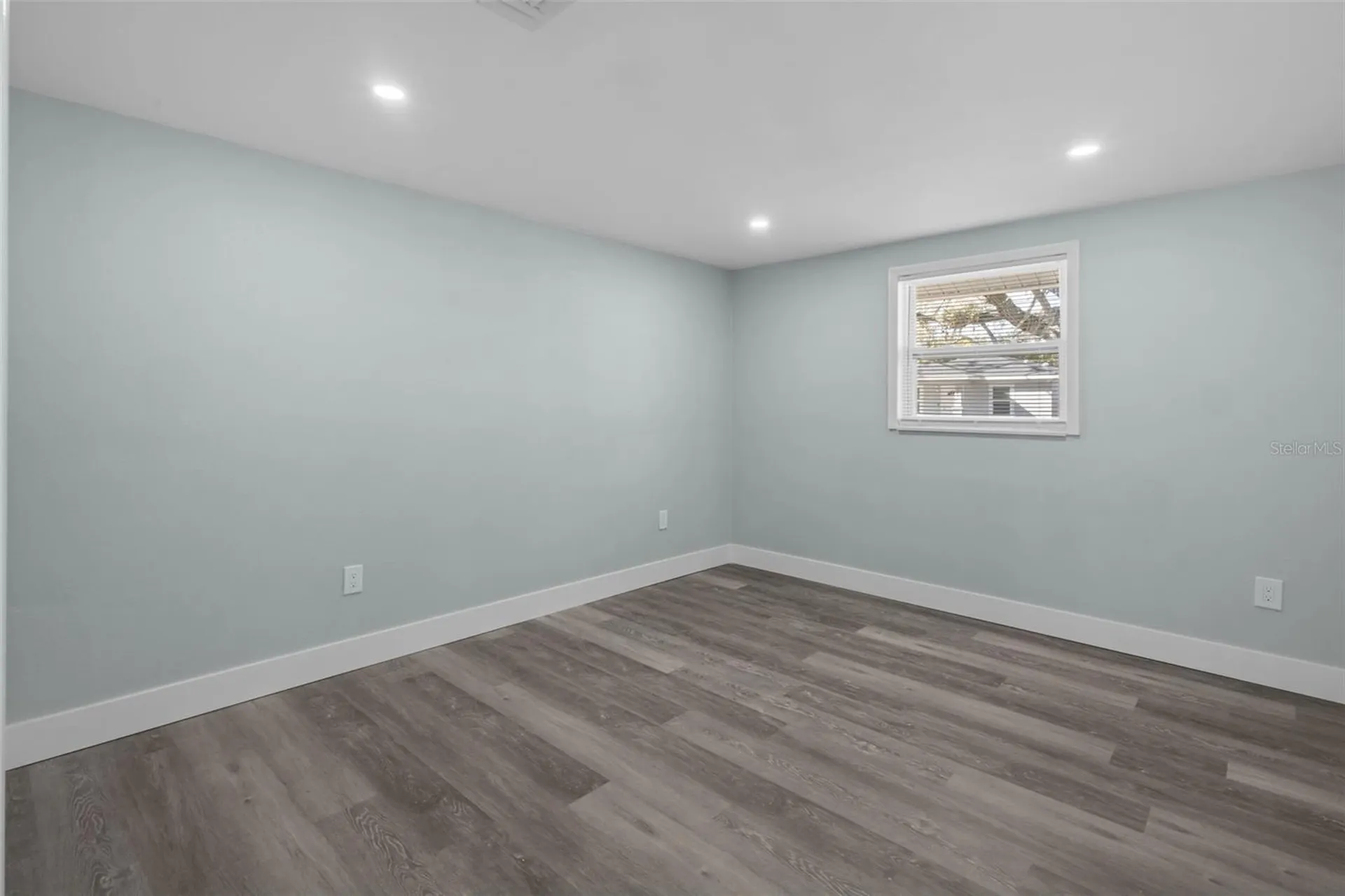 1682 Wilmar Avenue Tarpon Springs FL 34689