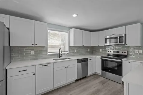 1682 Wilmar Avenue Tarpon Springs FL 34689