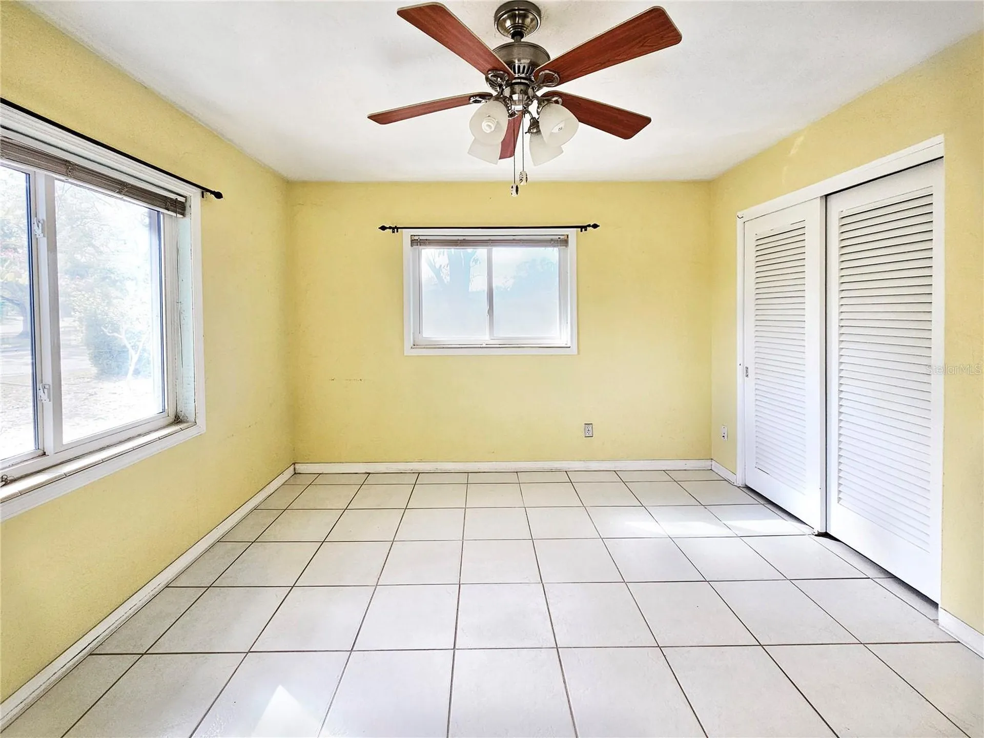655 42nd Avenue N St Petersburg FL 33703