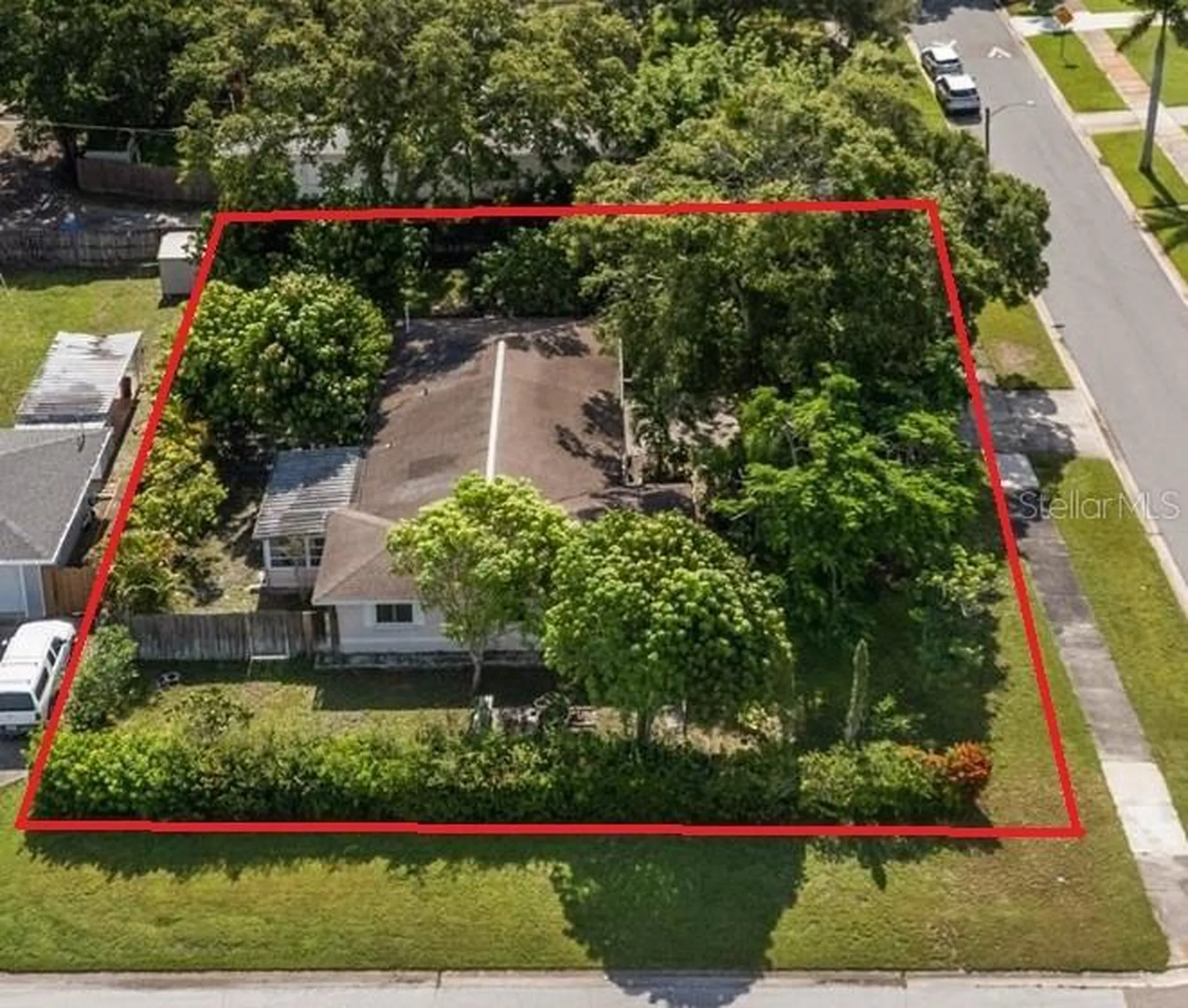 655 42nd Avenue N St Petersburg FL 33703