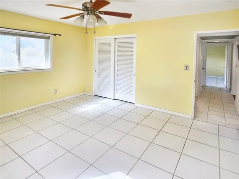 655 42nd Avenue N St Petersburg FL 33703