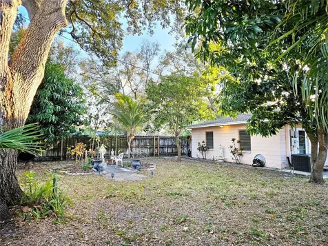 655 42nd Avenue N St Petersburg FL 33703