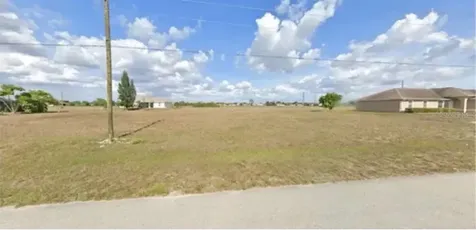2727 NW Juanita Place Cape Coral FL 33993