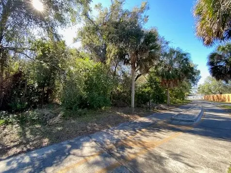 Wilshire Boulevard Fern Park FL 32730