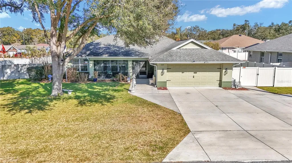 8489 SE 158th Place Summerfield FL 34491