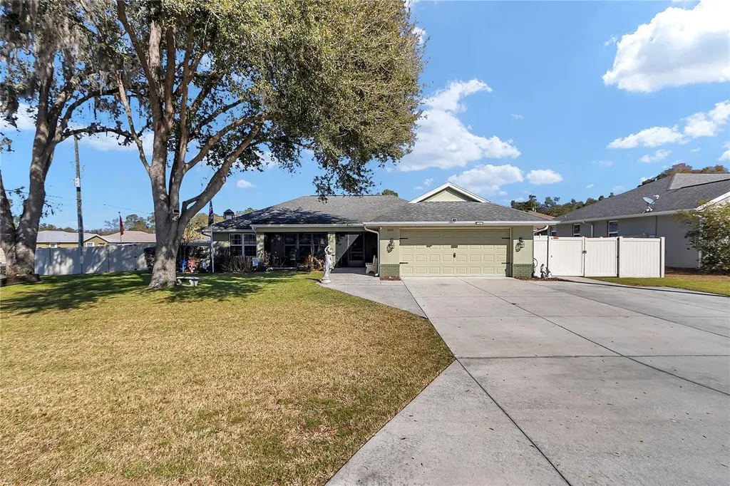 8489 SE 158th Place Summerfield FL 34491