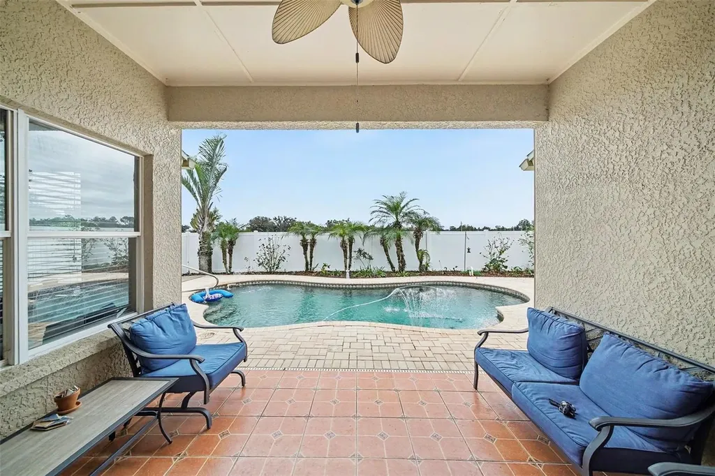215 Fern Gulley Drive Seffner FL 33584