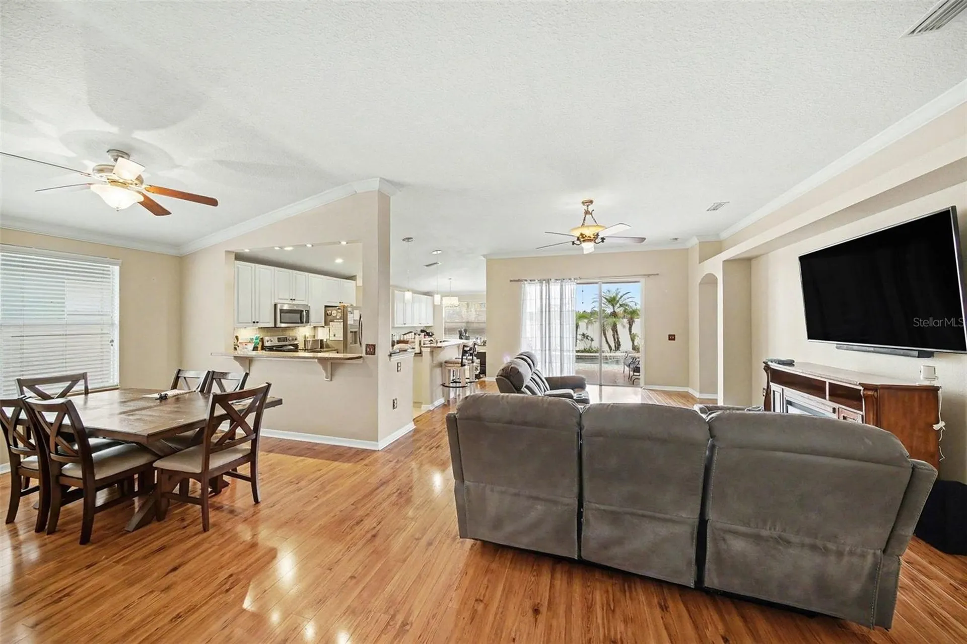 215 Fern Gulley Drive Seffner FL 33584