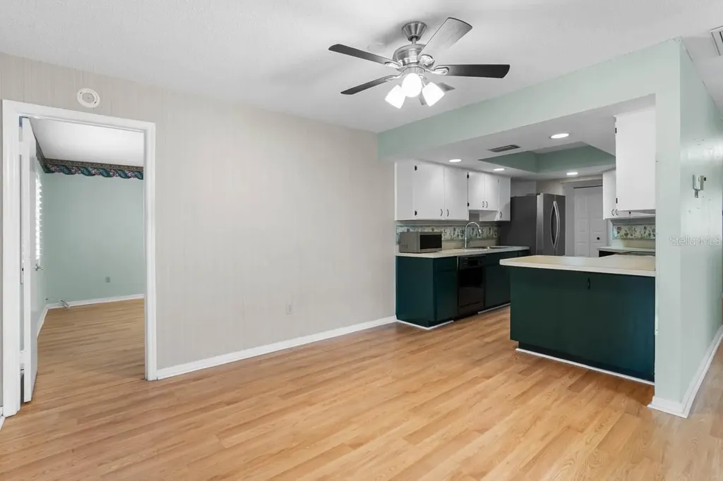 1102 Harefield Circle Sun City Center FL 33573