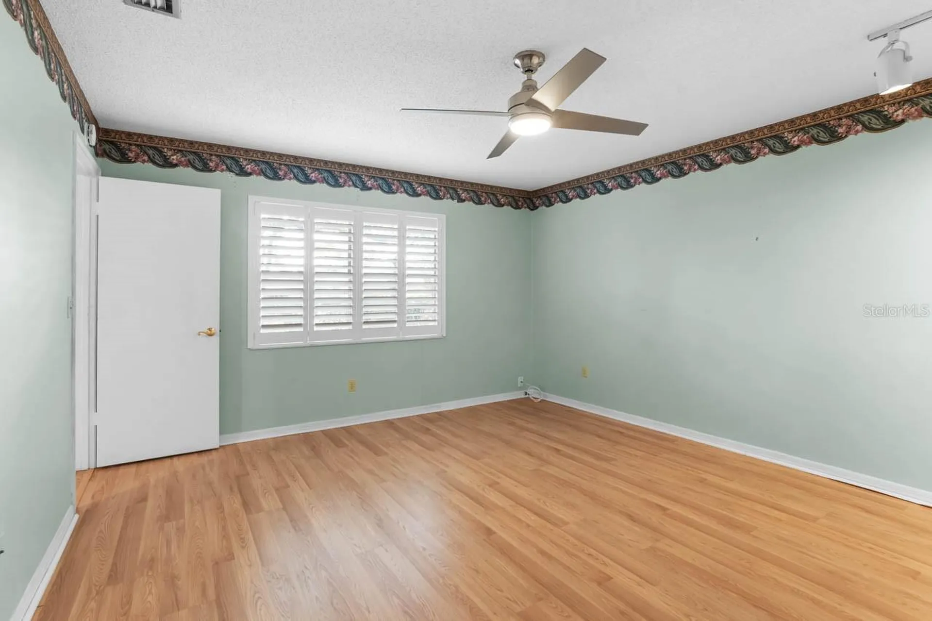 1102 Harefield Circle Sun City Center FL 33573