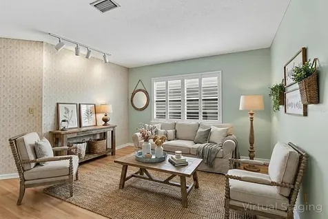 1102 Harefield Circle Sun City Center FL 33573