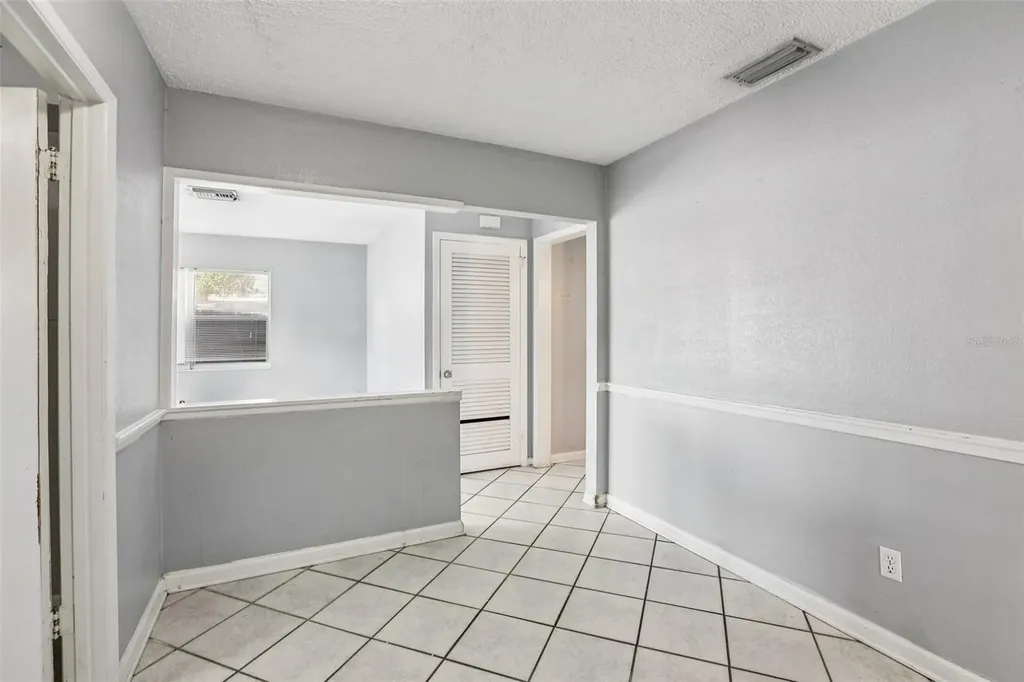 1809 W Crawford Street Tampa FL 33604
